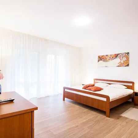 Vlada Beach Area Porec
